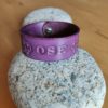Bracelet cuir OSE violet, motif papillon, longueur 17 cm – Image 2