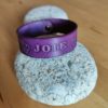 Bracelet cuir JOIE violet, motif papillon, longueur 20 cm – Image 2