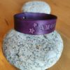 Bracelet cuir AMOUR violet, motif étoiles, longueur 22 cm – Image 3