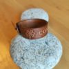 Bracelet cuir CONFIANCE chataigne, motif libellule, longueur 17 cm – Image 3