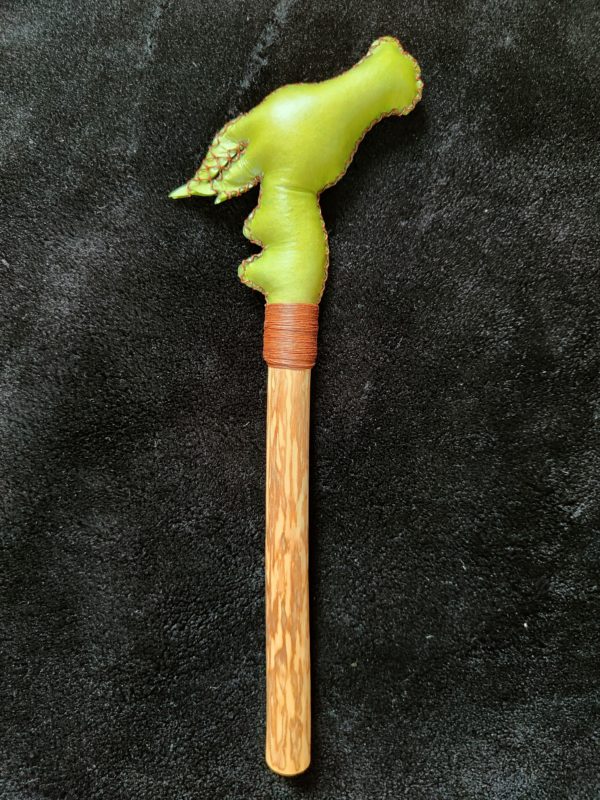 Dragon, Peau de Cheval, Surreau, teinture verte – Image 3